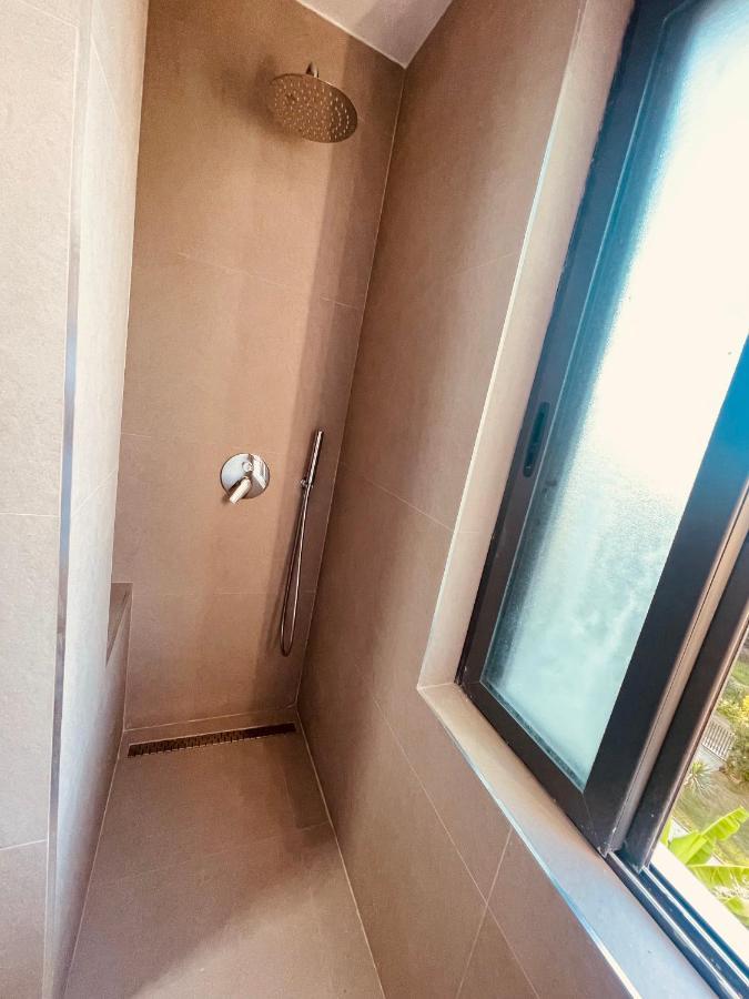 Cheerful 2-Bedroom Apartment In Golem Golem  Dış mekan fotoğraf